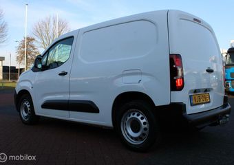 Peugeot PARTNER bestel 1.5 BlueHDI Premium, Trekhaak, Cruise, App connect, Pdc, Airco, 102 PK.