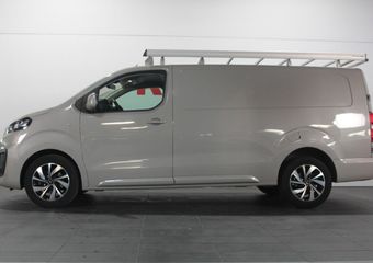 Citroen JUMPY 2.0 BlueHDI 180 XL Driver – Automaat – Carplay / Camera / Navi