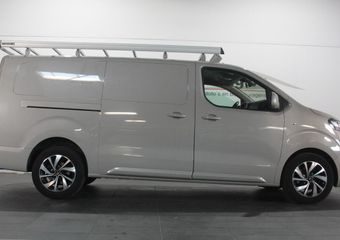 Citroen JUMPY 2.0 BlueHDI 180 XL Driver – Automaat – Carplay / Camera / Navi