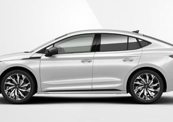 Skoda Enyaq iV Sportline Elektromotor 210 kW / 286 PK SUV Elektri | Trekhaak | Panorama dak | Head up | Canton | Dynamic Chassis Control | 360° camera |  Stoelmassage | Verwarmde voorruit en achterbank |  21″ lichtmetaal |