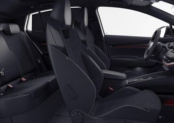 Skoda Enyaq iV Sportline Elektromotor 210 kW / 286 PK SUV Elektri | Trekhaak | Panorama dak | Head up | Canton | Dynamic Chassis Control | 360° camera |  Stoelmassage | Verwarmde voorruit en achterbank |  21″ lichtmetaal |
