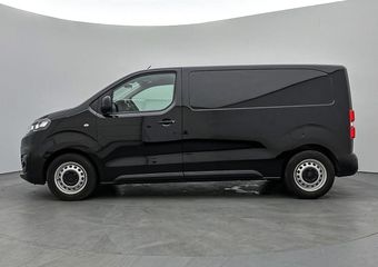 Citroen JUMPY M Club 180PK Automaat | Navigatie | Achteruitrijcamera | Parkeersensoren Voor en Achter | Zijschuifdeur Rechts | Dodehoek Detectie | DAB Ontvanger | Climate Control | Cruise Control | Apple Carplay/Android Auto |