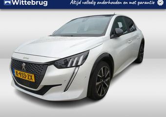 Peugeot 208 1.2 PureTech GT Pack Automaat | Panoramadak | Verwarmde voorstoelen | Anti dodehoeksensor