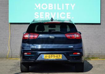 KIA e-Niro ExecutiveLine 64 kWh SOH100% Clima ACC Leder CarPlay LaneAssist LED