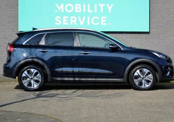 KIA e-Niro ExecutiveLine 64 kWh SOH100% Clima ACC Leder CarPlay LaneAssist LED