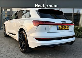 Audi e-tron 50 Quattro S Line Black Edition/ Sfeerverlichting