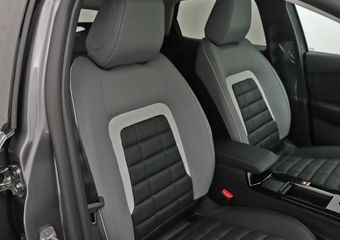 Citroen C4 Hybrid 136 PK Automaat Max | Private Lease 36 mnd 10.000 p.j. ¤489,- | Adaptive Cruise Control | Camera voor + achter |
