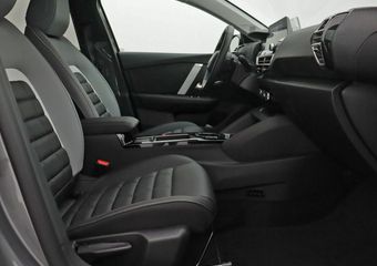 Citroen C4 Hybrid 136 PK Automaat Max | Private Lease 36 mnd 10.000 p.j. ¤489,- | Adaptive Cruise Control | Camera voor + achter |