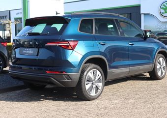 Skoda Karoq Business Edition 1.5 TSI 150pk AUTOMAAT | Achteruitrijcamera | Cruise control | Stoel- & stuurwielverwarming | Navigatie |