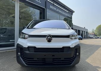 Citroen JUMPY GB L2 2.0 BlueHDi 145pk H6 | GEEN BPM | Trekhaak | NAVI | Carplay | DAB+ | Achteruitrijcamera | Parkeersensoren achter | Tussenwand comfort met raam | Bestuurdersstoel comfort | Bank voorpassagiers | Reservewiel | van ¤32.146 voor ¤26.295 ex. BTW | N40315
