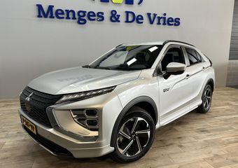 Mitsubishi ECLIPSE Cross 2.4 PHEV Executive Airco ECC | LED | 360 Camera | Trekhaak | Adaptive Cruise | Stoelverwarming | Apple Carplay Android Auto | isofix | NAP |