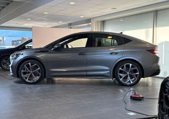 Skoda Enyaq iV Coupé 80 RS 300pk / 21″ lichtmetalen velgen / Warmtepomp / Verwarmbare voorstoelenr