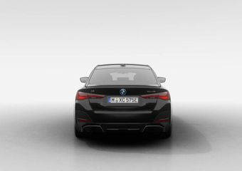 BMW i4 eDrive35 M Sport Edition | M Sport Pro | Comfort Pack | M Adaptief onderstel