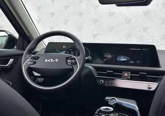 KIA EV6 Plus Advanced 77.4 kWh | Automaat | Camera | Navi | Stoelverwarming / Verkoeling | Meridian Speakers |