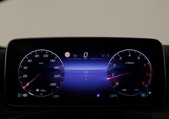 Mercedes-Benz C-KLASSE Estate 180 Luxury Line | Trekhaak | Memorypakket | Spiegelpakket | Verwarmde stoelen vooraan | USB-pakket | 	Parkeerpakket met achteruitrijcamera | Antidiefstalpakket GUARD 360° Plus |