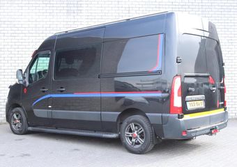 Renault MASTER Dubb.Cab. L2H2 T35 2.3 dCi 180 Comfort 7-zits | Trekhaak | Achteruitrijcamera | 7-zitplaatsen |