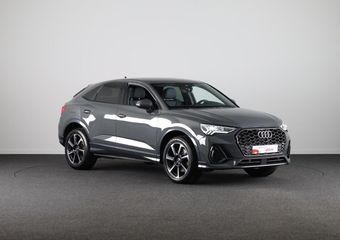 Audi Q3 Sportback 45 TFSI e S Edition Private lease vanaf ¤825,- pm | 245 pk S-tronic  | Verlengde garantie | Navigatie | Parkeersensoren | Adaptieve cruise control | Stoelverwarming |