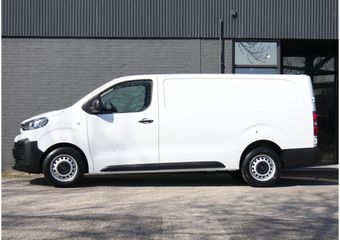 Citroen JUMPY 1.5 BlueHDI 120PK S&S L3 | AppleCarPlay/AndroidAuto | Navigatie | Achteruitrijcamera | Parkeersensoren Achter | Airco | Cruise Control | 3 Zitplaatsen Rechtsvoor | DAB Ontvanger |