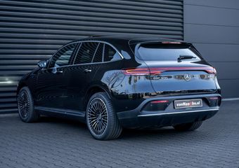 Mercedes-Benz EQC 400 4MATIC AMG-Line – 21 inch – schuifdak