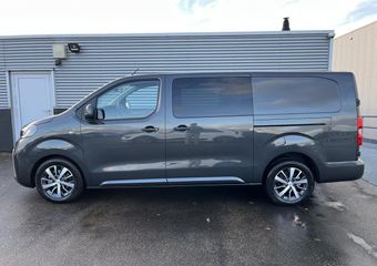 Toyota PROACE Long Worker 2.0 D-4D Professional DC 145PK Automaat DubbeleCabine 6 persoons DIRECT RIJDEN incl. o.a.: Apple Carplay / Android Auto, Climate Control, Cruise Control, LM velgen, 2 schuifdeuren