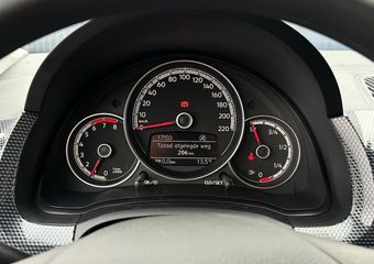 Volkswagen UP! 1.0 65pk Airco Bluetooth Lane Assist