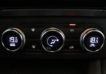 Renault KANGOO TCe 130pk Nordic Line EDC/Automaat Camera | Adapt. Cruise | Navi | Parkeersens. v+a | Stoelverw.