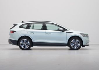 Skoda Enyaq iV 60 180pk Navigatie Camera Clima Lm Velgen