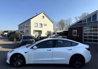 Tesla Model 3 Long Range AWD 75 kWh Stoel/Stuur Verwarming, Warmtepomp, Panoramadak, Camera