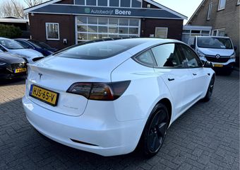 Tesla Model 3 Long Range AWD 75 kWh Stoel/Stuur Verwarming, Warmtepomp, Panoramadak, Camera
