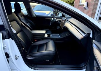 Tesla Model 3 Long Range AWD 75 kWh Stoel/Stuur Verwarming, Warmtepomp, Panoramadak, Camera