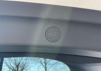 Tesla Model Y Performance AWD 75 kWh VAN ¤44.900,- VOOR ¤42.440,- UW LENTEVOORDEEL: ¤2.460 | TESLA GARANTIE T/M 3-2027