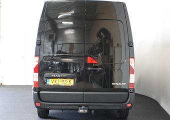 Renault MASTER T33 2.3 dCi 135PK L2H2 Work Edition Airco Cruise Camera Navigatie Parkeersensoren Trekhaak