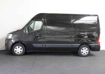 Renault MASTER T33 2.3 dCi 135PK L2H2 Work Edition Airco Cruise Camera Navigatie Parkeersensoren Trekhaak
