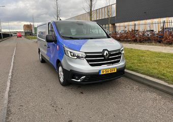Renault TRAFIC E-Tech Red L2 H1, Airco, Nav, Camera