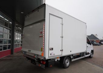 Renault MASTER Bakwagen T35 2.0 dCi 170PK met laadklep Airco | Cruise | Parkeersensoren achter | Apple CP-Android auto