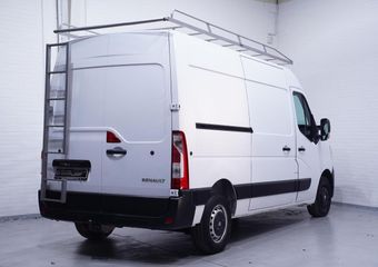 Renault MASTER 2.3 dCi 135 pk L2H2 Navi, Trekhaak Imperiaal met trap, Cruise control, Apple Carplay, 3-Zits