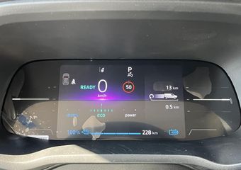 Renault TRAFIC E-Tech GB L2H1 T29 E-Tech electric advance | Nieuw uit voorraad Snel rijden |