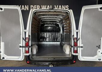 Renault MASTER 2.3 dCi 136pk L2H2 Euro6 Airco | Camera | Navigatie | Cruisecontrol | 2500kg Trekhaak, Parkeersensoren, bijrijdersbank