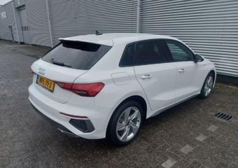 Audi A3 SPORTBACK 40 TSI e-tron Advance Sport 2xS-Line Automaat,