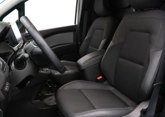 Renault KANGOO Blue dCi 115pk extra L1 125th Anniversary Camera | Climate | Navi | Sidebars | Trekhaak | 16″ Velgen