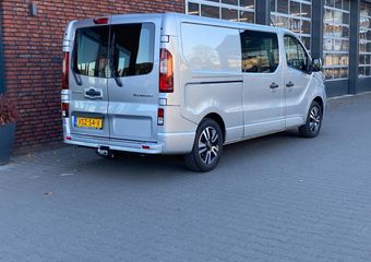Renault TRAFIC 2.0 dCi 170 T29 L2H1 DC Luxe achterruitrij camera/trekhaak