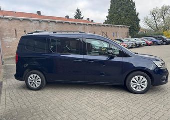 Renault KANGOO Renault Maxi Kangoo 130 EDC/ 7 persoons