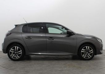 Peugeot 208 1.2 PURETECH 100PK ALLURE PACK | Carplay | Adaptive Cruise | Camera