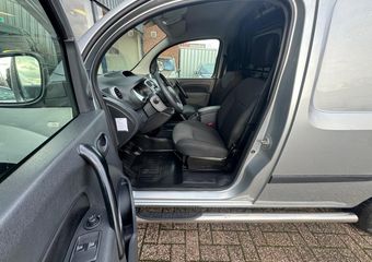 Renault KANGOO 1.5 Blue dCi 95 Work Edition! NL AUTO NAP 1e eigenaar! Airco l Cruise l Bullbar l Trekhaak! TOPSTAAT!