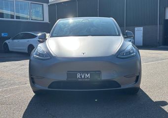 Tesla Model Y Performance AWD 75 kWh VAN ¤47.900,- VOOR ¤42.877,- UW LENTEVOORDEEL ¤5.023,- | TESLA GARANTIE T/M 12-2026
