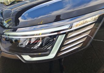 Renault TRAFIC 2.0 dCi 150 EDC AUT T30 L2H1 GB Luxe | Leder | Cruise | Lm velgen | Climat Control | Side Bar | incl. Bovag rijklaarpakket met 12 maanden garantie |