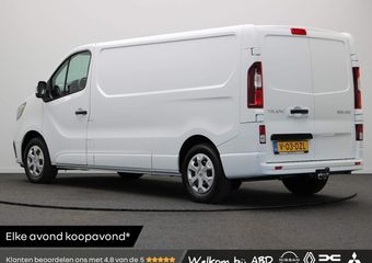 Renault TRAFIC 2.0 dCi 130pk T30 L2H1 Work Edition | Trekhaak | Laadruimtebetimmering | Parkeersensoren achter |