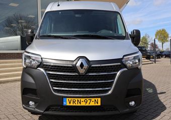 Renault MASTER T35 2.3 dCi 135 PK L2H2 3-ZITS WORK EDITION + TREKHAAK 2500 KG | APPLE CARPLAY | CAMERA