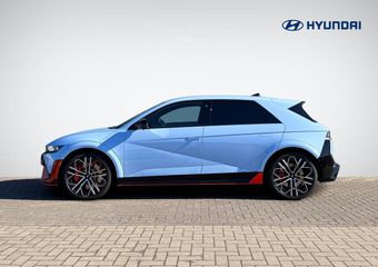 Hyundai IONIQ 5 N AWD 84 kWh Direct Beschikbaar! | Performance Blue | Schaalstoelen | Head-Up Display | Schakelmogelijkheid | Camera Binnenspiegel | Rijklaarprijs!
