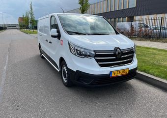 Renault TRAFIC E-Tech Red L2 H1, Nieuwstaat/New condition, Airco, Nav, Camera